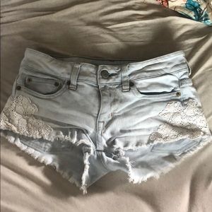 American Eagle Stretch Low-Rise Boho Lace Shortie